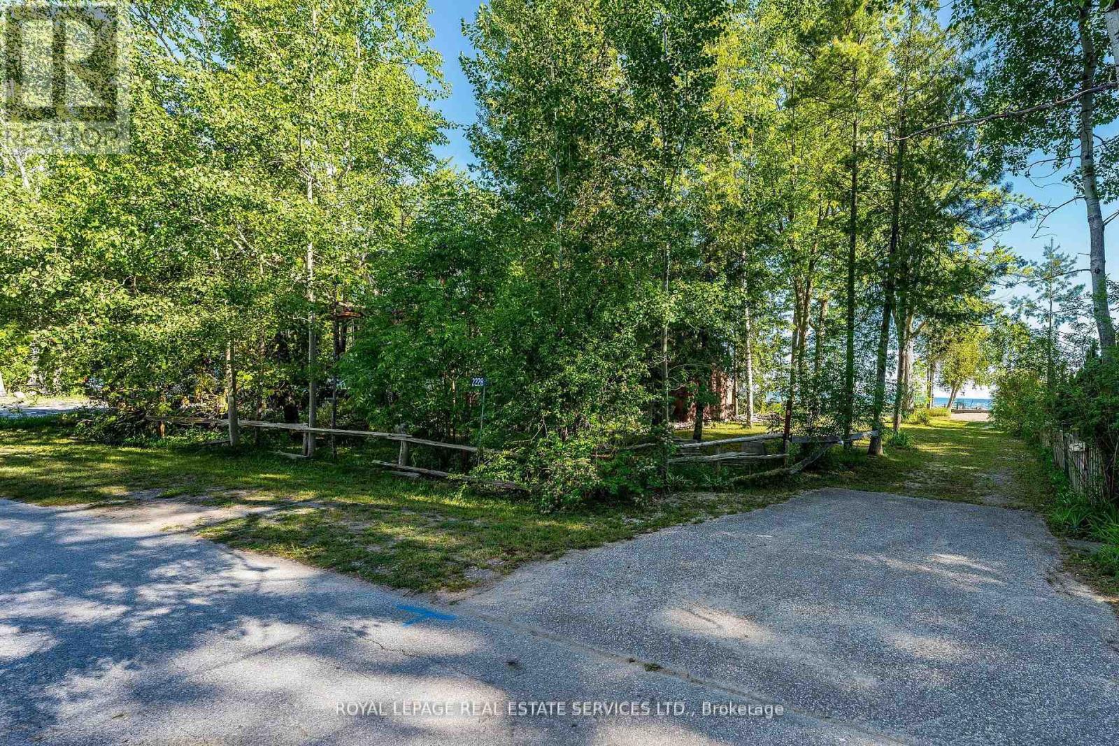 2228 SHORE LANE, Wasaga Beach — photo 4