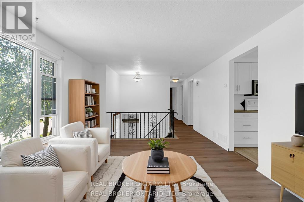 57 Bernick Drive, Barrie, ON photo 5