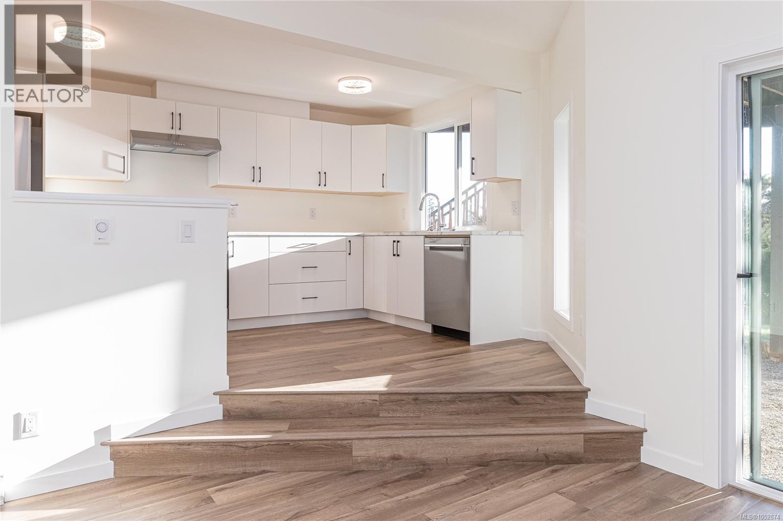 328 Damon Dr - 46
