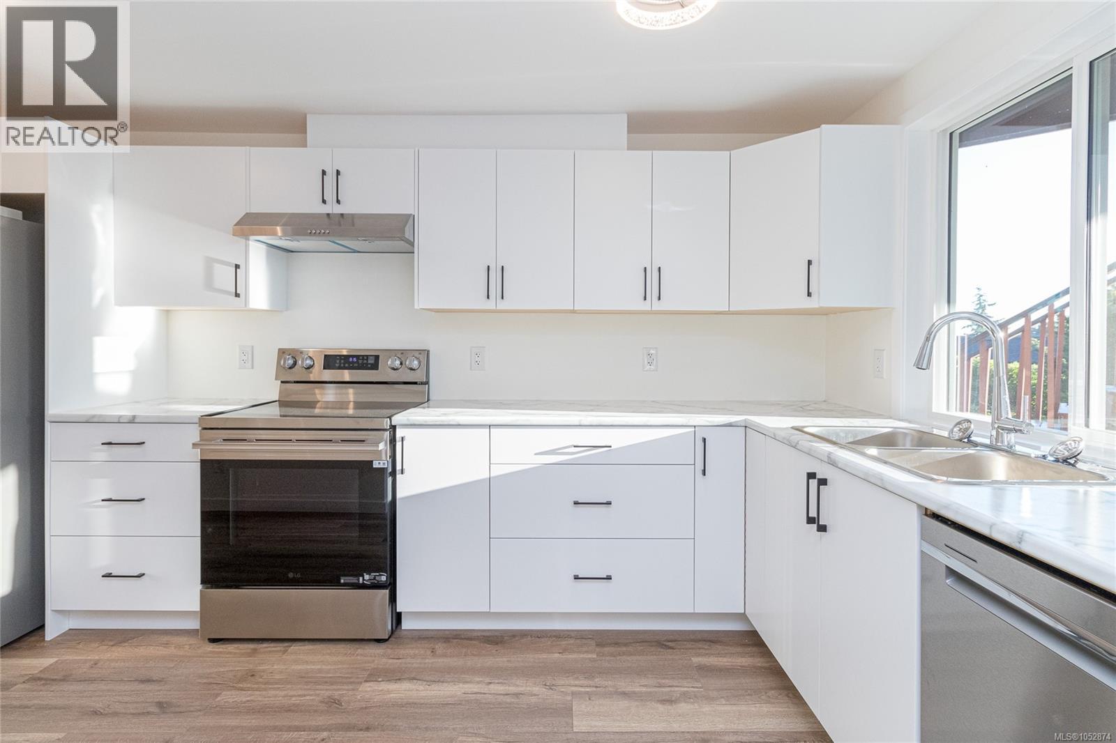 328 Damon Dr - 48
