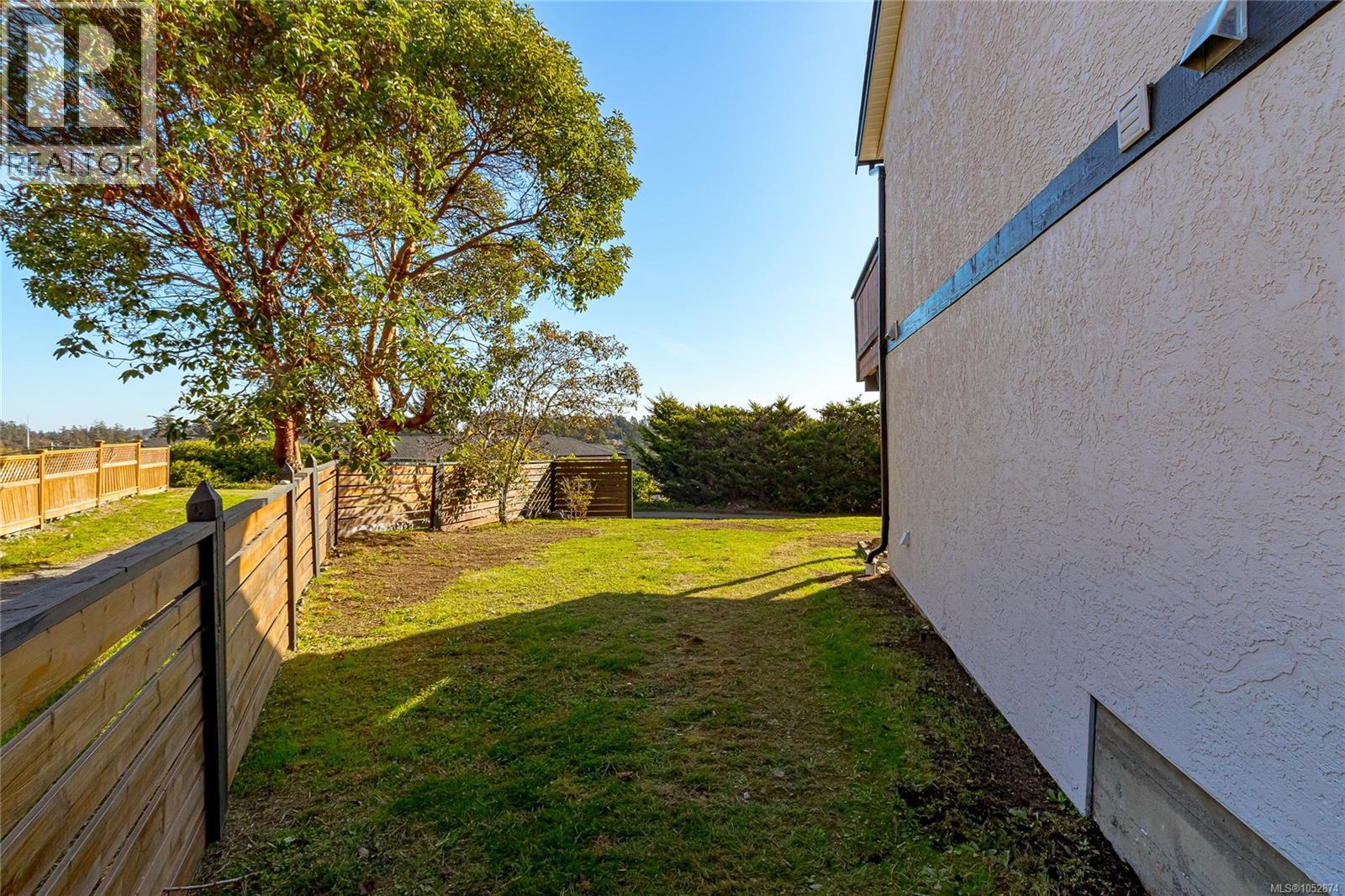 328 Damon Dr - 61