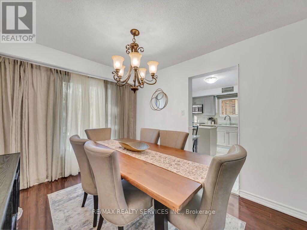 158 Fanshawe Drive, Brampton, ON photo 13