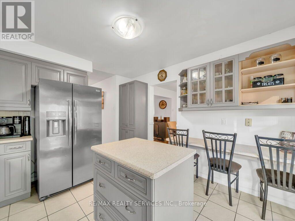158 Fanshawe Drive, Brampton, ON photo 19