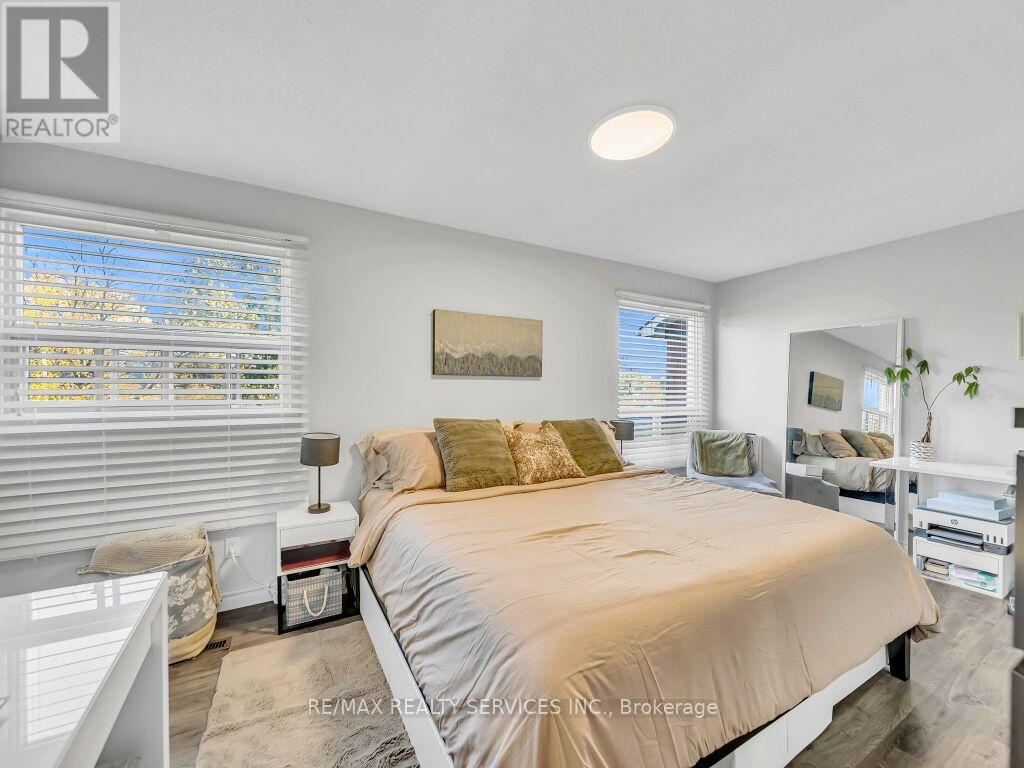 158 Fanshawe Drive, Brampton, ON photo 24