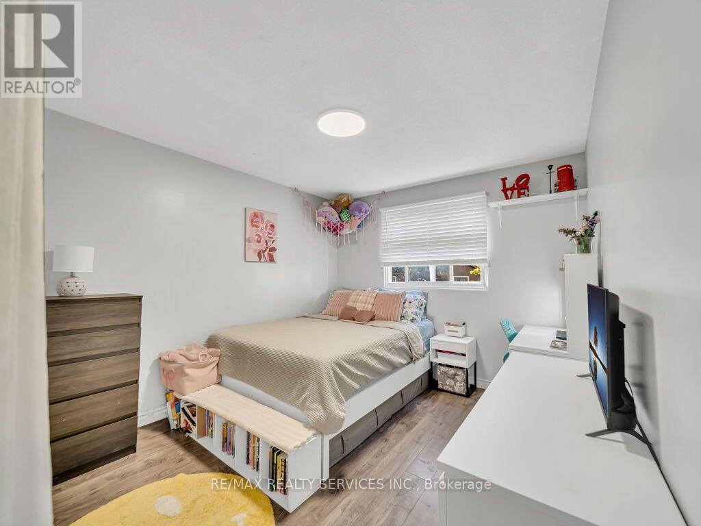 158 Fanshawe Drive, Brampton, ON photo 30