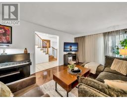 158 Fanshawe Drive, Brampton, ON L6Z1B1 Photo 11