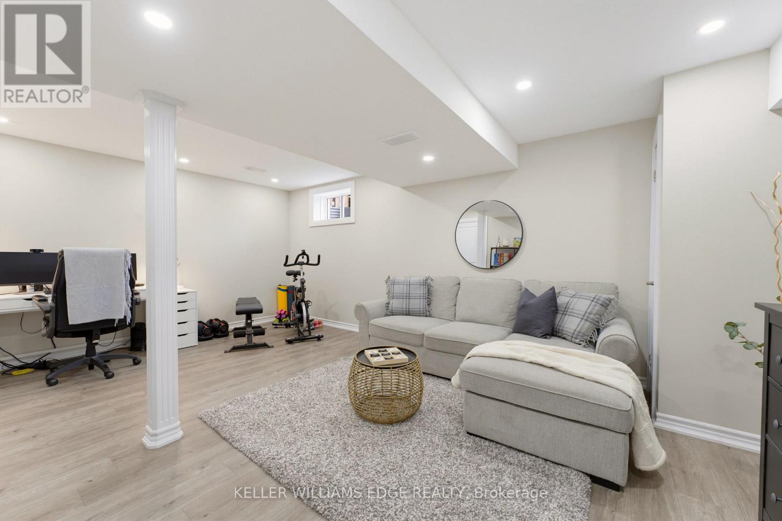 739 Banks Crescent, Milton, ON photo 23