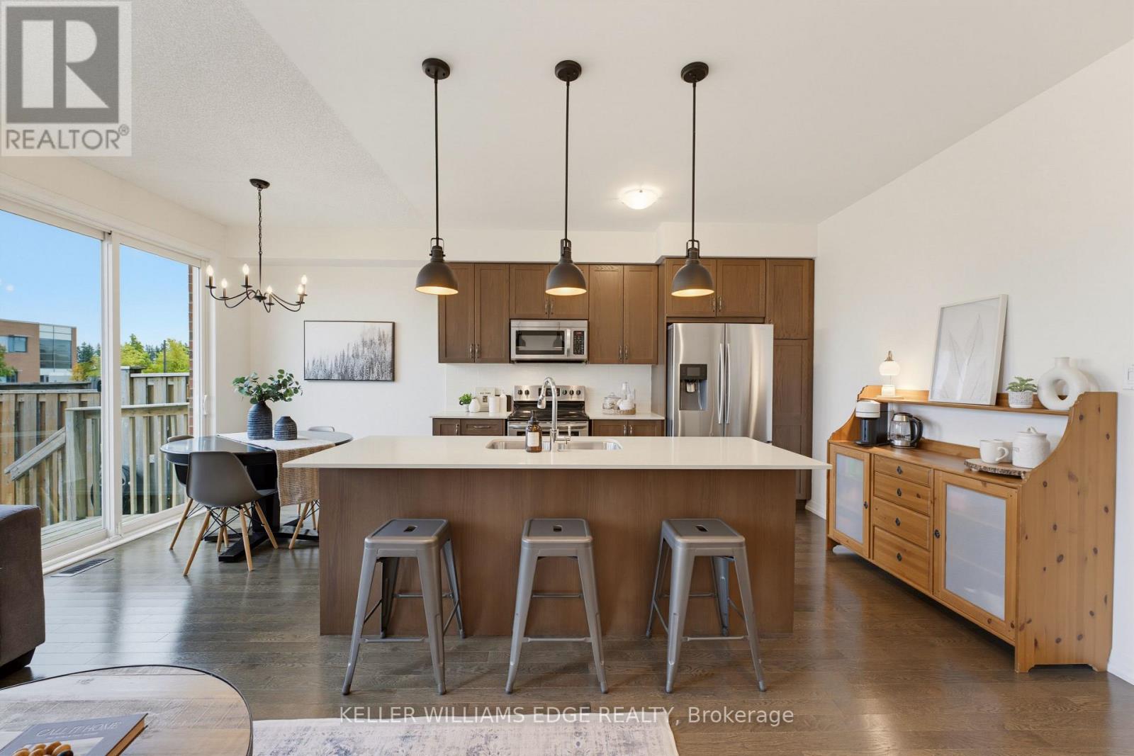 739 BANKS CRESCENT, Milton (WI Willmott) — photo 8
