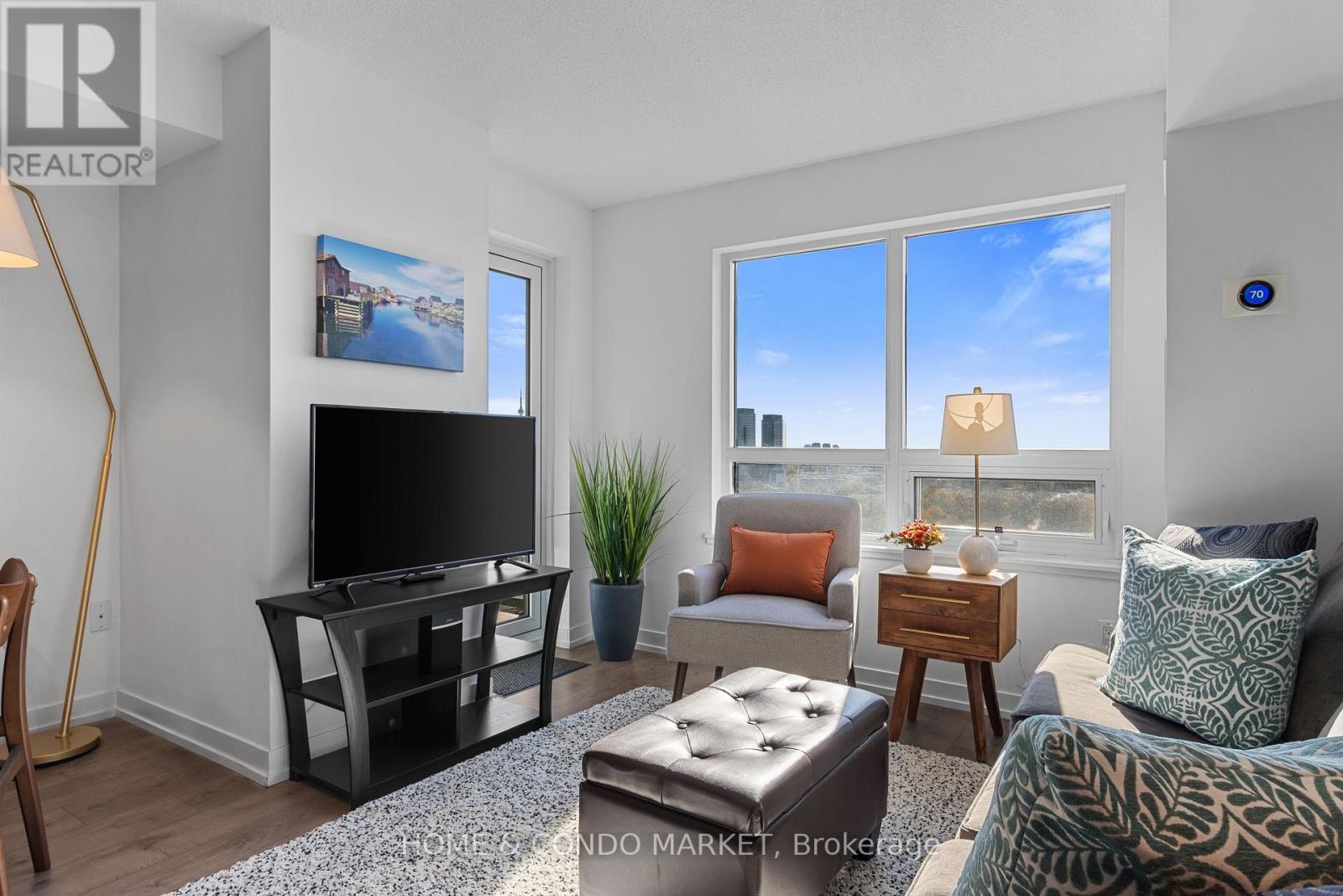 2404- 1410 Dupont Street, Toronto, ON photo 15