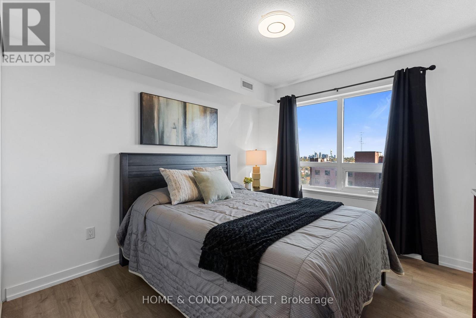 2404- 1410 Dupont Street, Toronto, ON photo 17