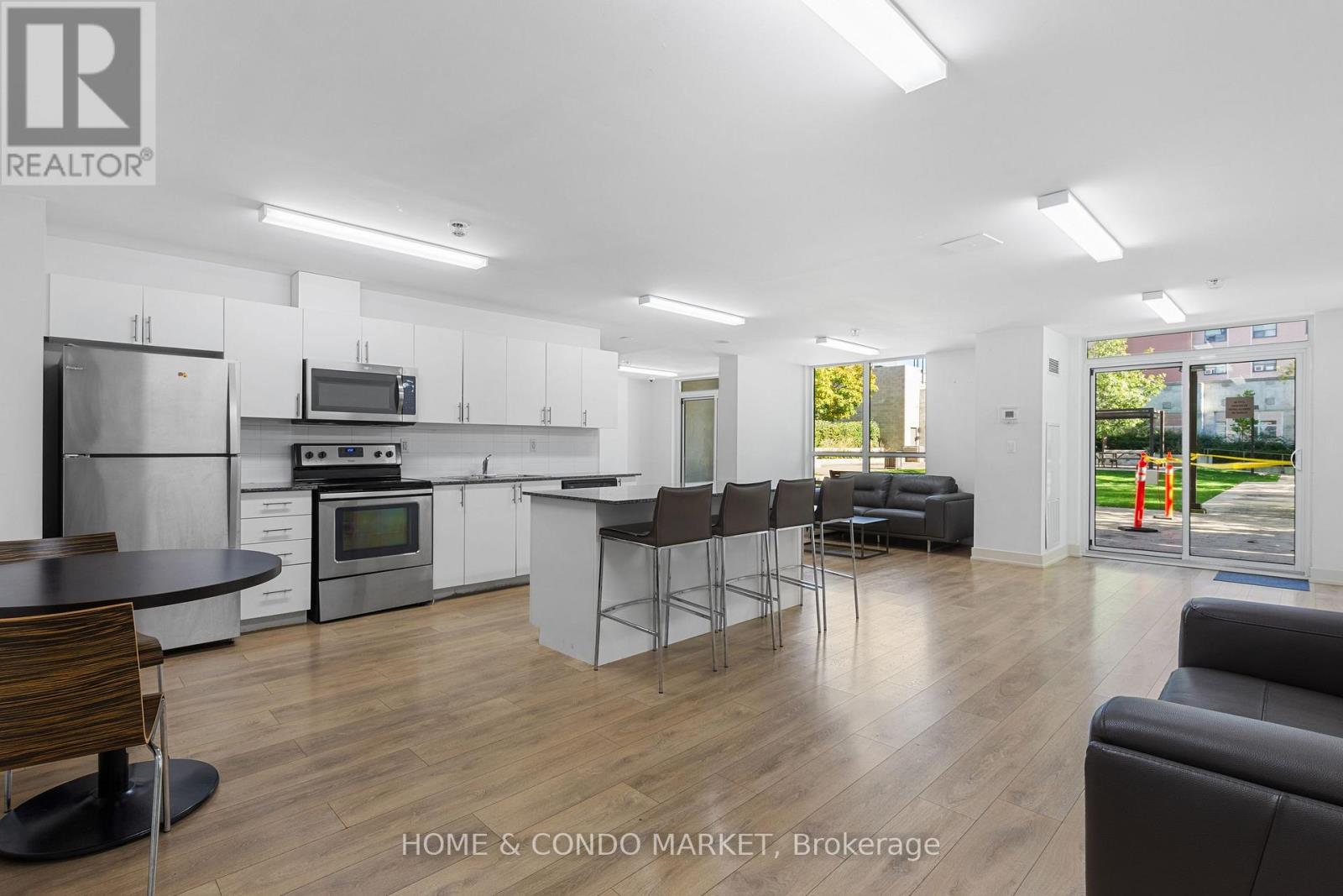 2404- 1410 Dupont Street, Toronto, ON photo 27