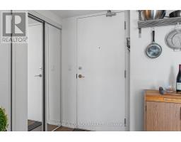 2404 - 1410 Dupont Street, Toronto, ON M6H0B6 Photo 8