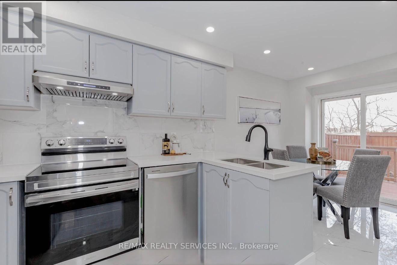 86 HEARTLEAF CRESCENT, Brampton (Fletcher's Meadow) — photo 7