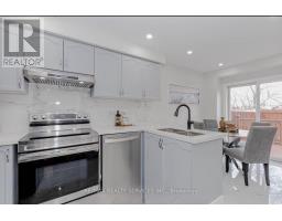 86 Heartleaf Crescent, Brampton, ON L7A2B9 Photo 7
