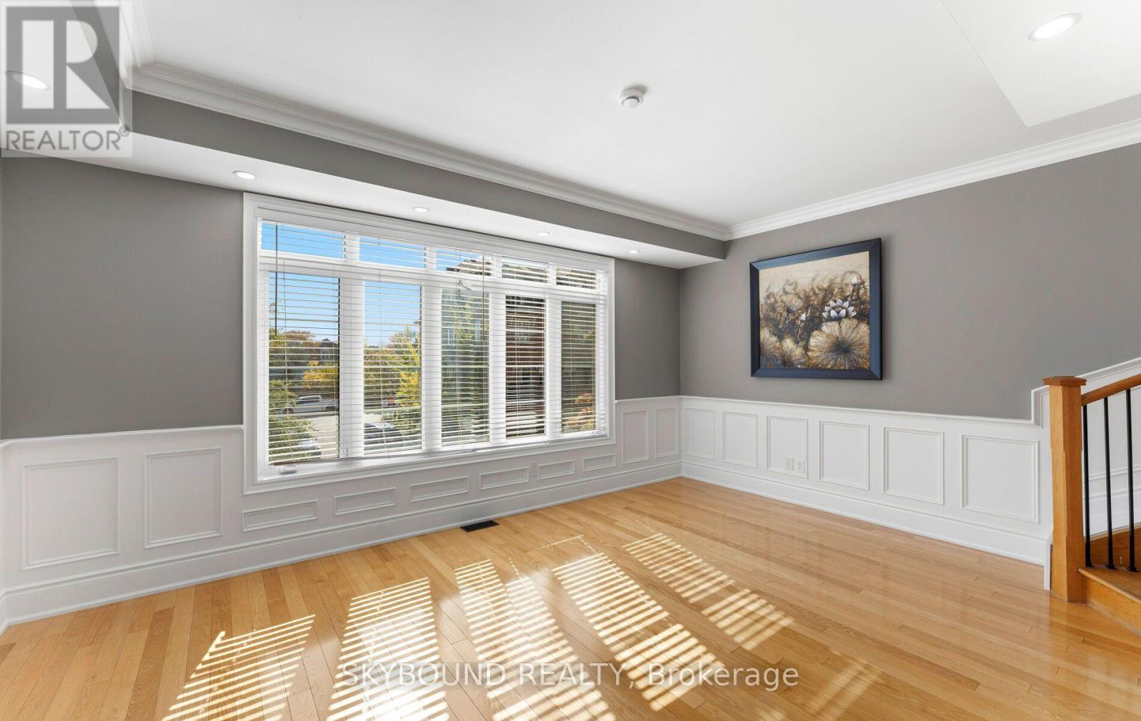 10 Gala Lane, Toronto, ON photo 16