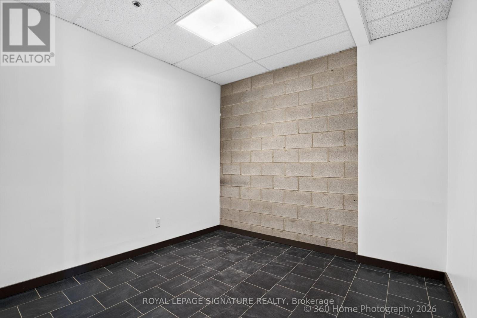 9 - 130 INDUSTRY STREET, Toronto (Brookhaven-Amesbury) — photo 10