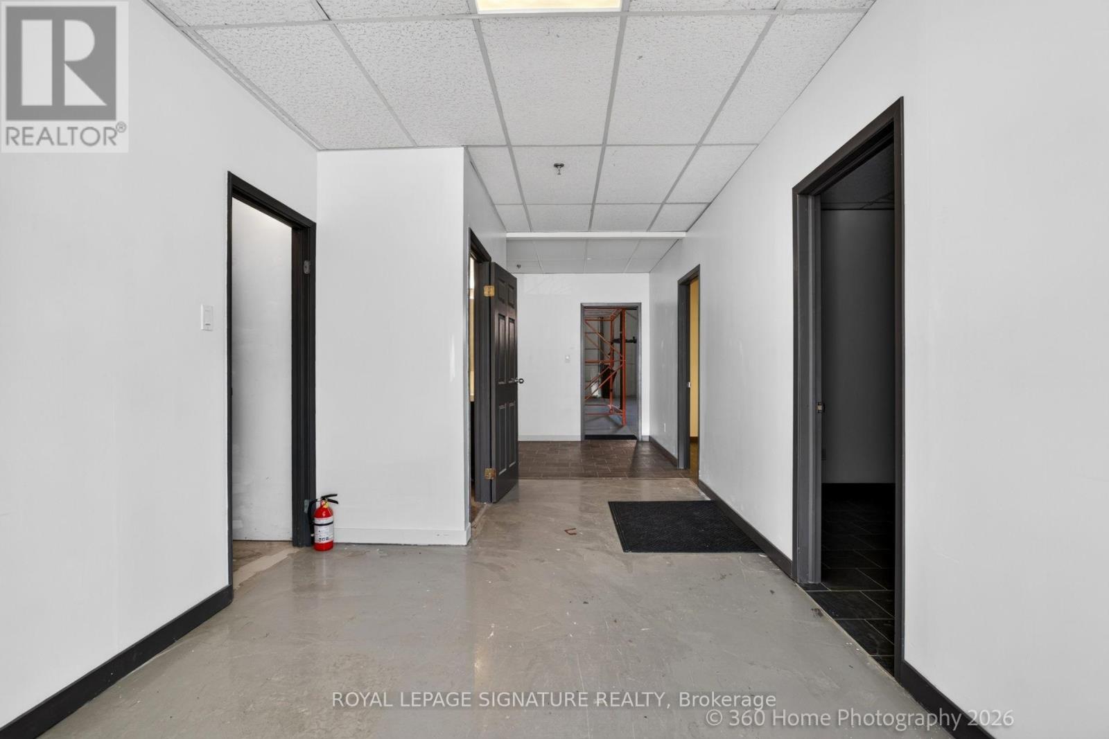9 - 130 INDUSTRY STREET, Toronto (Brookhaven-Amesbury) — photo 4