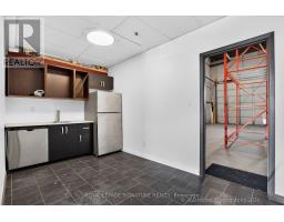 9 - 130 Industry Street, Toronto, ON M6M5G3 Photo 6