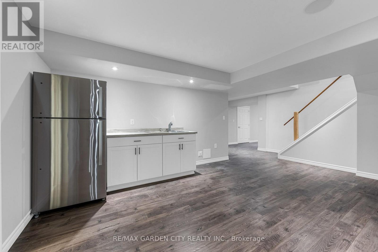 LOWER - 159 VALERA DRIVE, Hamilton (Stoney Creek) — photo 9