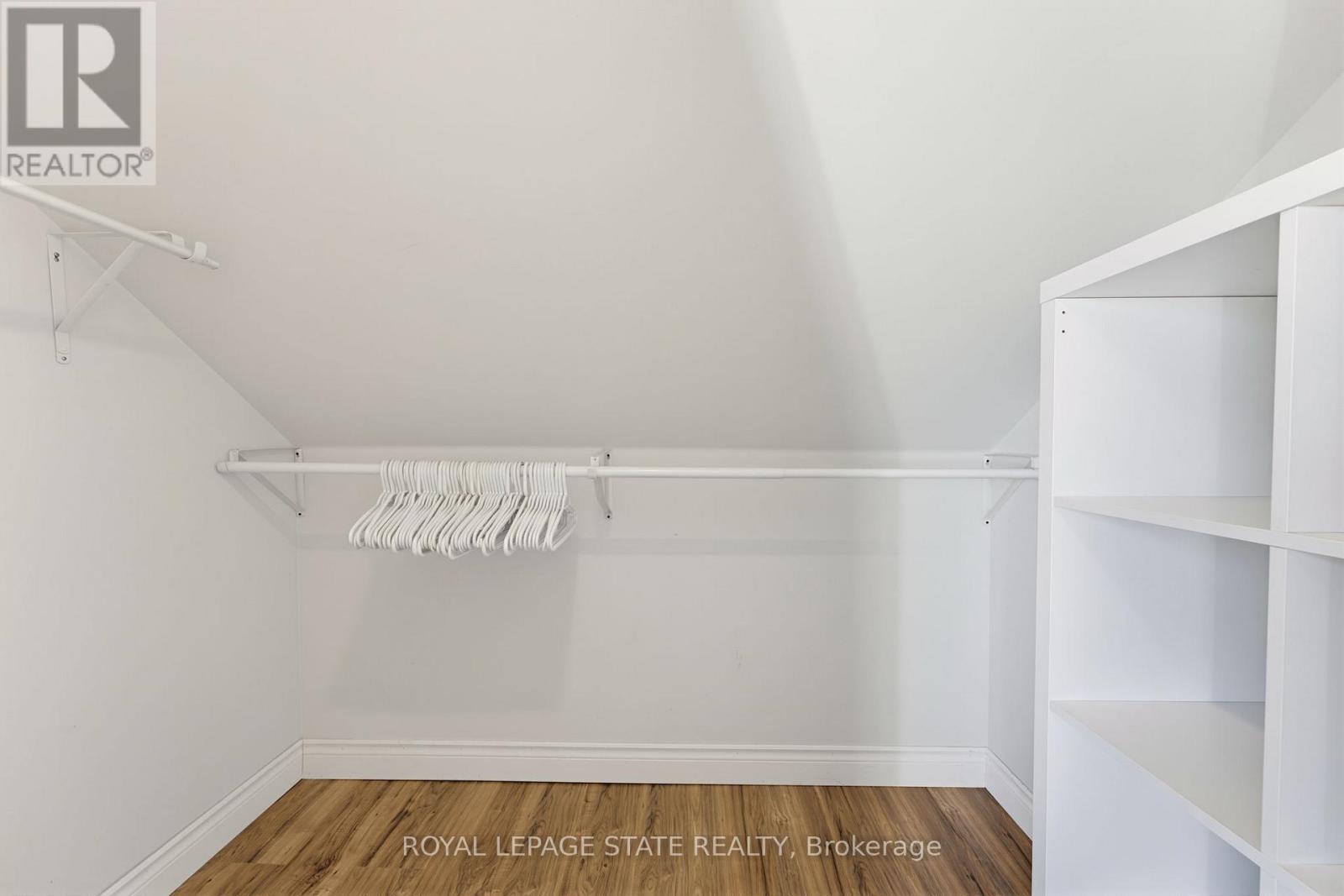 206 CRAIGROYSTON ROAD - 29
