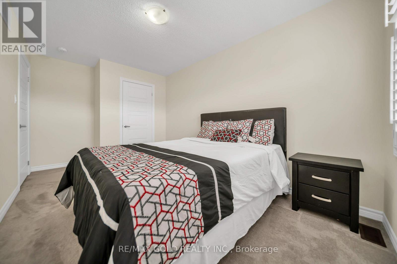 5 Capton Street, Brantford, ON photo 22