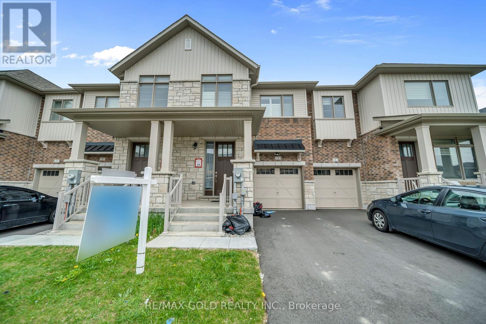 5 CAPTON STREET, Brantford — photo 3