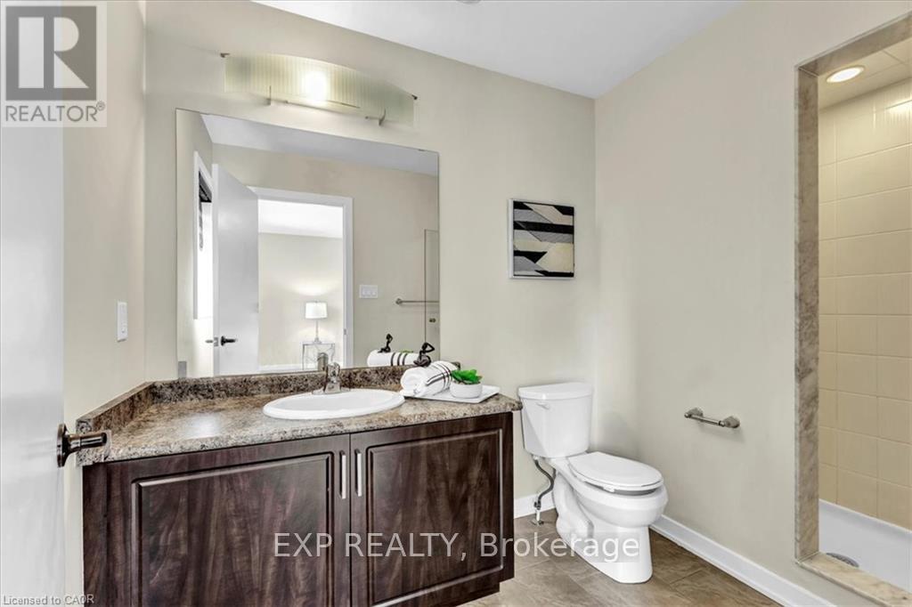 94 CRAFTER CRESCENT, Hamilton (Stoney Creek Mountain) — photo 11