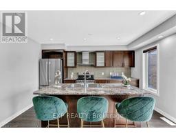 94 Crafter Crescent, Hamilton, ON L8J2V5 Photo 6
