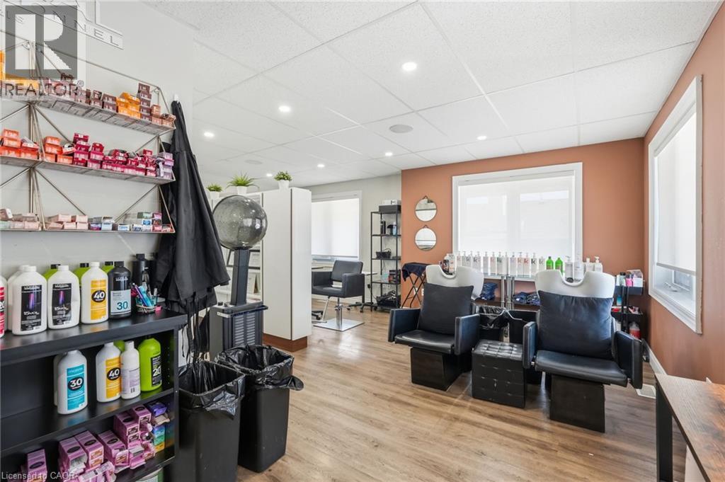 19 KING Street W Unit# 1, Stoney Creek — photo 10