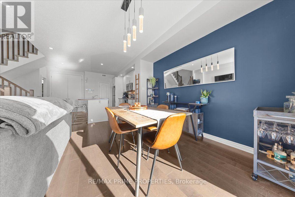 Commercial Properties for Sale in Ottawa – 218 CHAPERAL PRIVATE – By Peter Sagos - Image 16