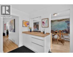 Primary Bedroom - 211/213 43 Avenue Sw, Calgary, AB T2S1B1 Photo 6