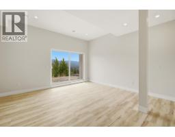 1531 Fairwood Lane, Kelowna, BC V1P0A4 Photo 45