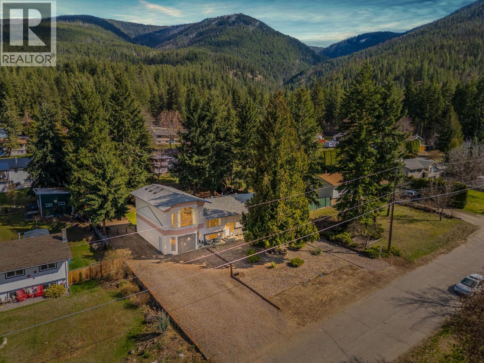 Property for sale at 3419 Larch Drive