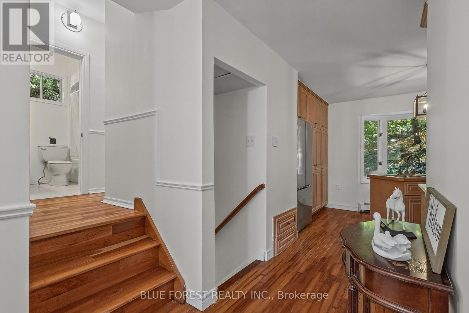 786 SPRINGBANK DRIVE, London South (South C) — photo 7