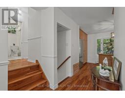 Living room - 786 Springbank Drive, London South, ON N6K1A4 Photo 7