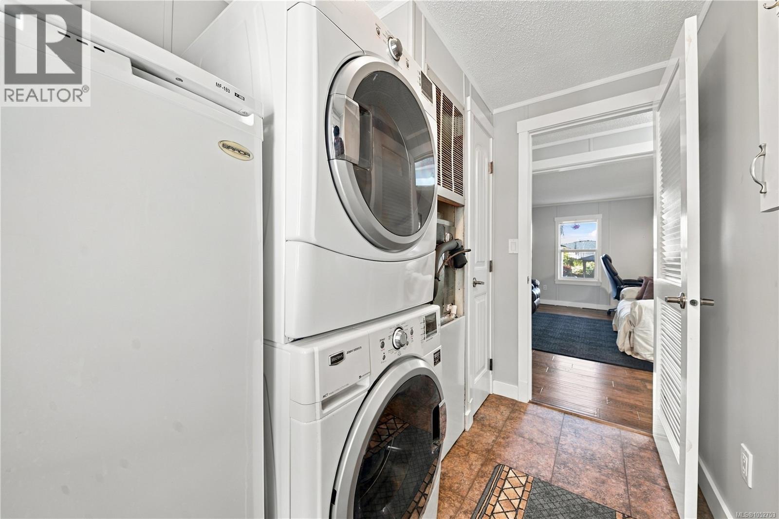 7 2301 Arbot Rd, Nanaimo - Image 1
