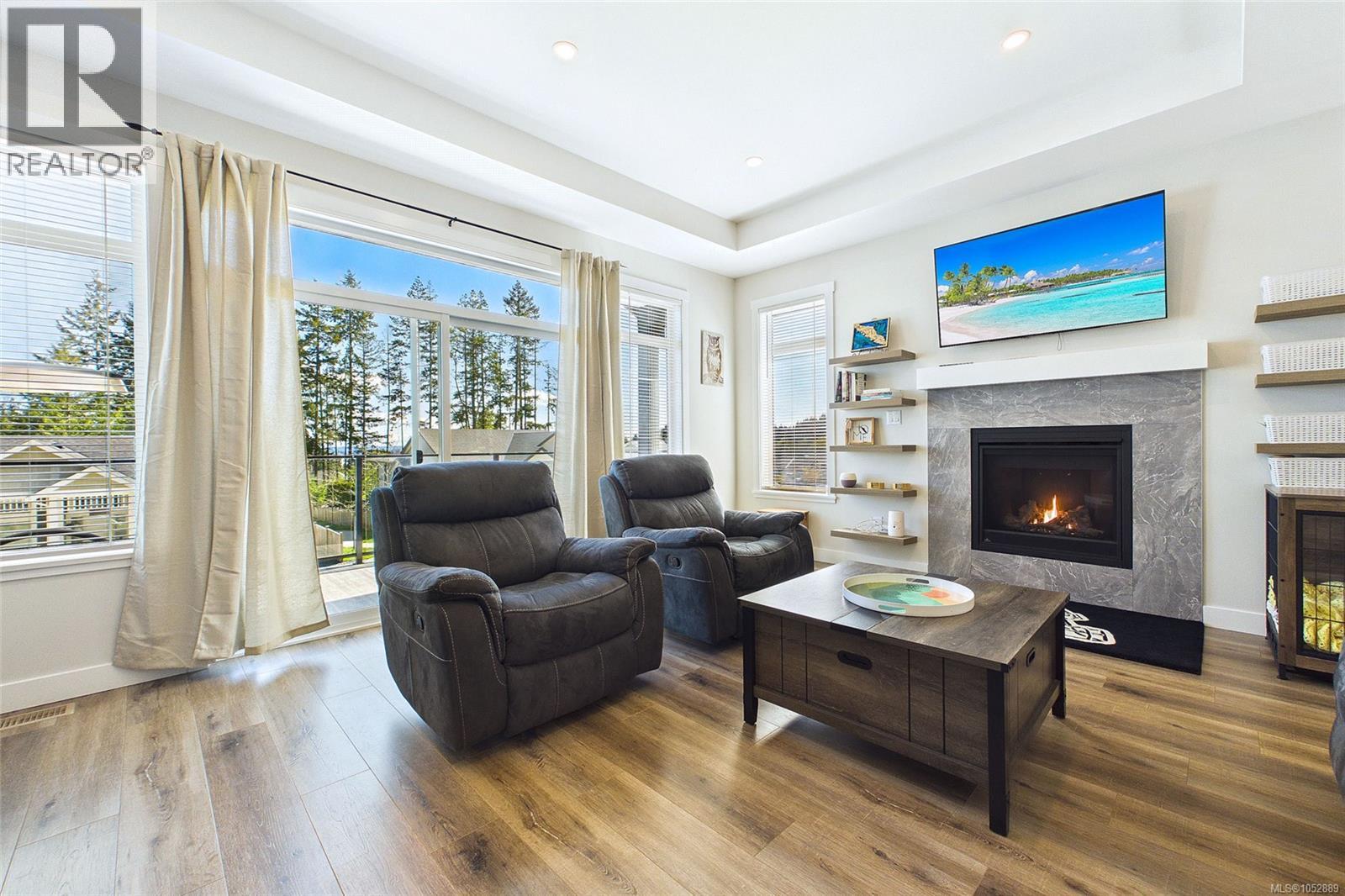 920 Craig Rd - 4