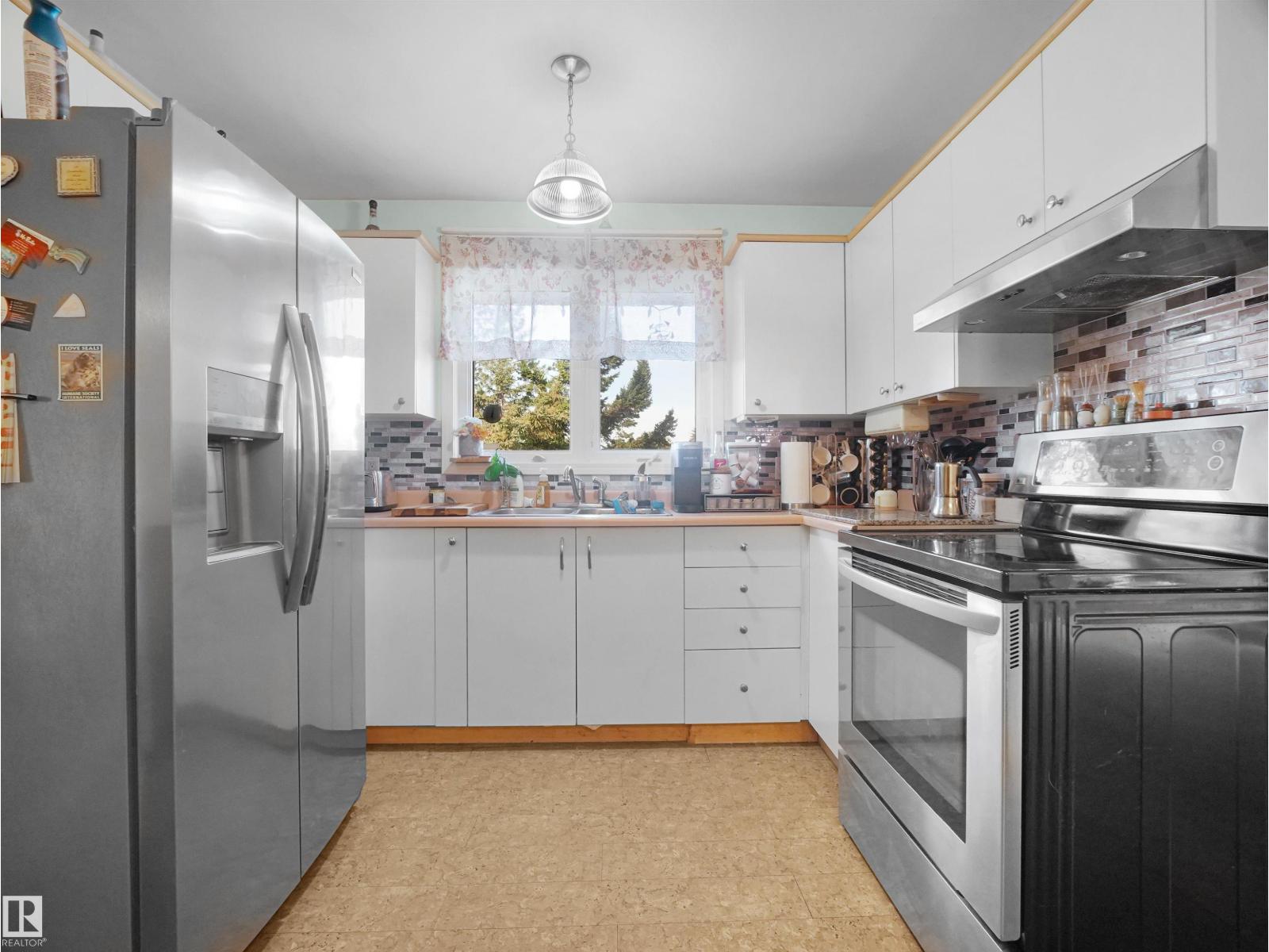 17108 82 AV NW, Edmonton — photo 14