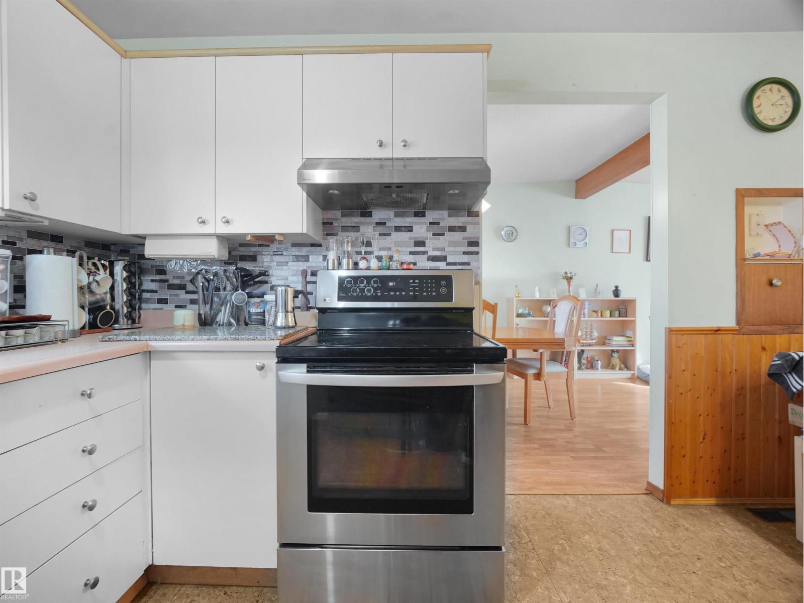 17108 82 AV NW, Edmonton — photo 15