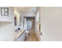 102 Topsail Road thumbnail 29