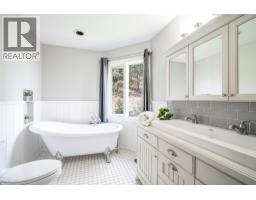 670 Cassiar Road, Kelowna, BC V1V1M6 Photo 15