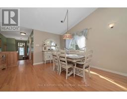 Laundry room - 40 Roberge Crescent, Ottawa, ON K2L4G7 Photo 8