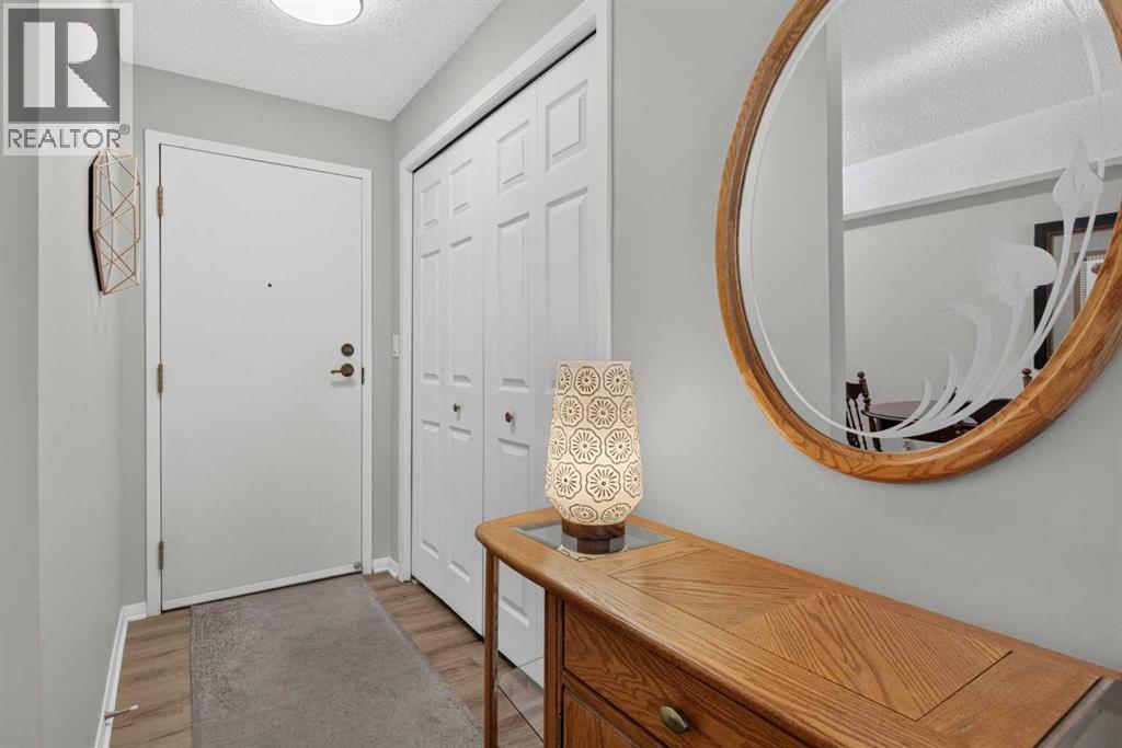 116, 2425 90 Avenue SW, Calgary — photo 6