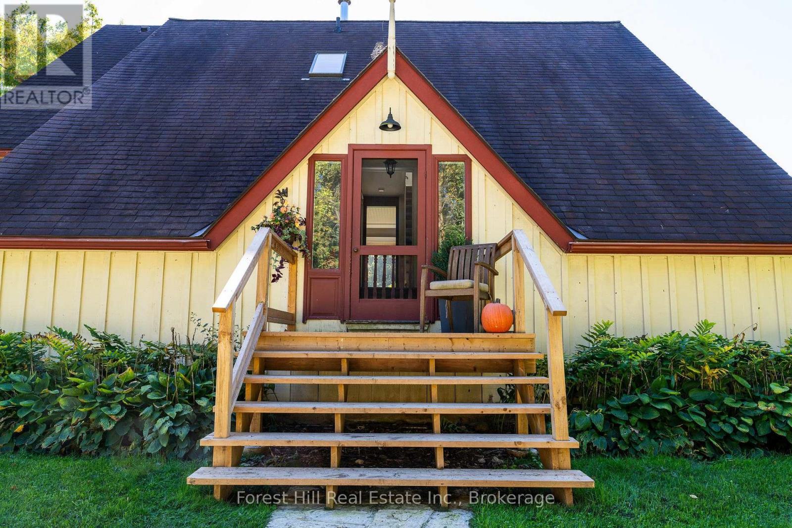 496629 Grey Road 2 photo 4