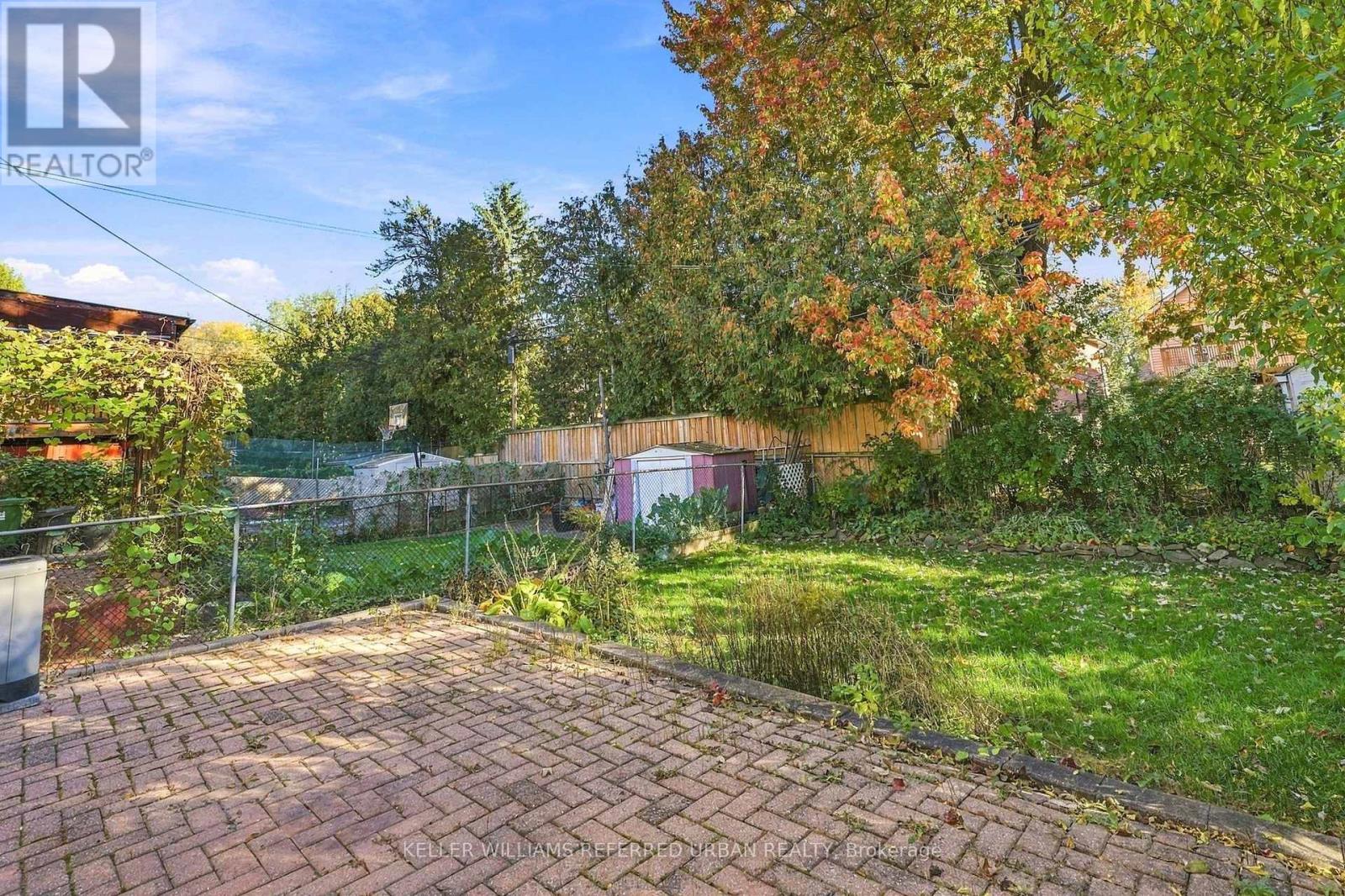 83 Santa Barbara Road, Toronto, ON photo 35