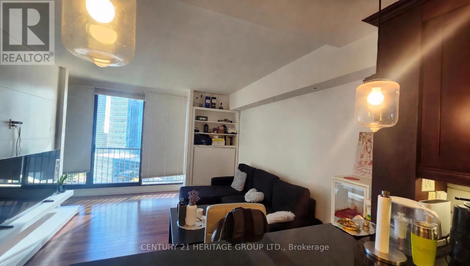 1822 - 33 HARBOUR SQUARE, Toronto (Waterfront Communities) — photo 12