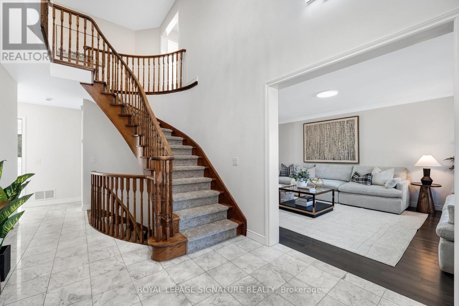 5 Patrick Boulevard, Toronto, ON photo 14