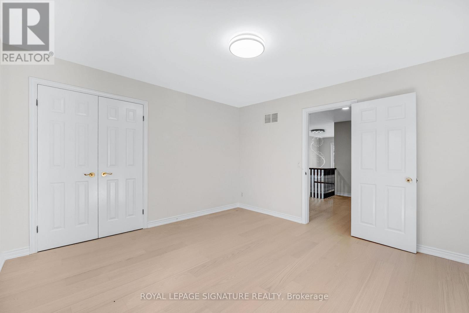 5 Patrick Boulevard, Toronto, ON photo 23