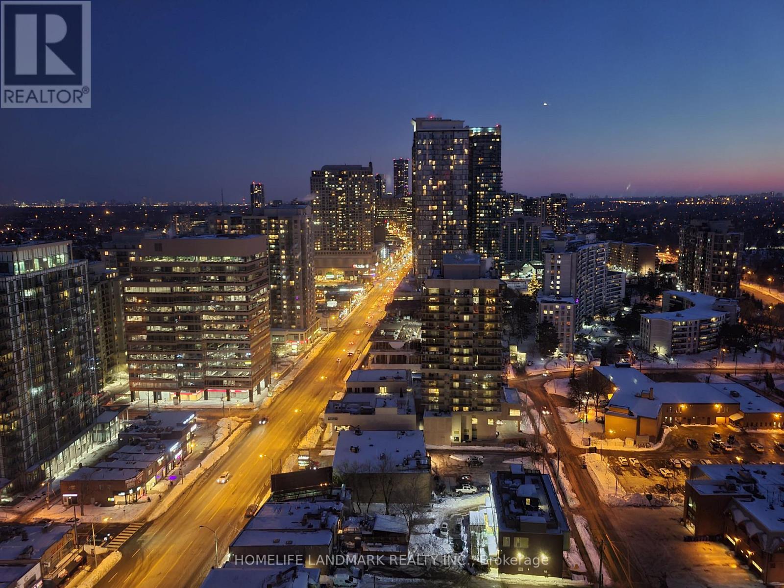 2902 - 75 CANTERBURY PLACE, Toronto (Willowdale West)