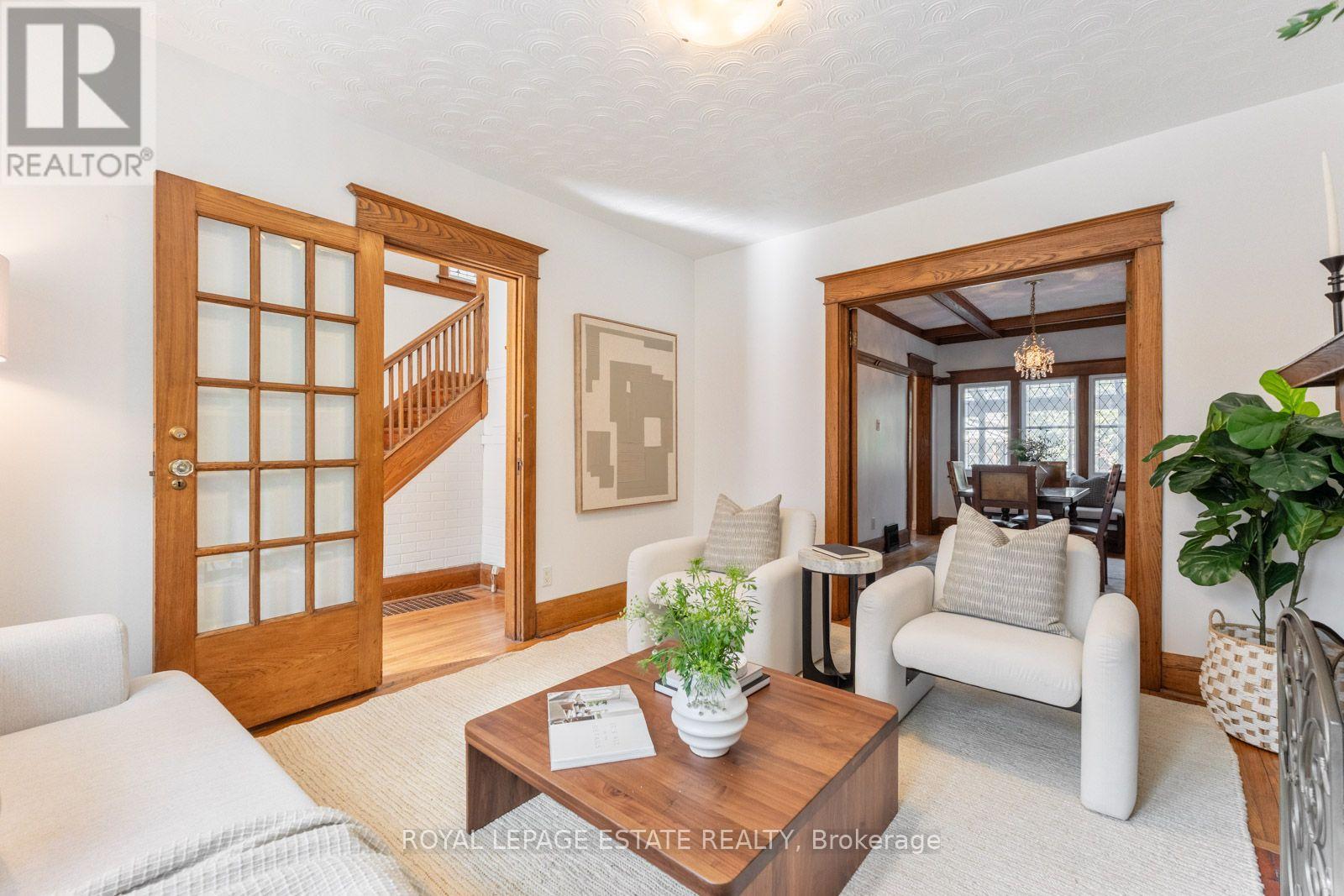 34 Bracken Avenue, Toronto, ON photo 13